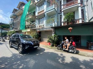 bán nhà mặt phố ngô thi sỹ hà đông vỉ hè ô tô kinh doanh dt 60 m mt 5 m 3 tầng giá 18 tỷ sổ vuông .
