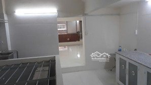 căn hộ tầng lửng chung cư ngay chợ phùng hưng q5, 4m15m 2pn nhỏ 1wc nhà còn mới đẹp, ở liền 5,5tr