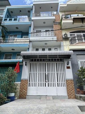 cạnh khu tên lửa-eaon mall bình tân_nhà 4 tầng_4x18_mặt tiền đường nhựa 10m có lề_chỉ nhỉnh 5 tỷ