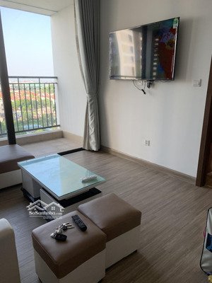 cho thuê căn 2 phòng ngủ 2vs vinhomes thành phố bắc ninh, tầng cao nội thất đẹp lh: 