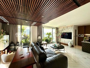 bán căn hộ green valley pmh. dt: 120m2, 2pn vs 2wc. nội thất mới như hình. giá bán 10tỷ.