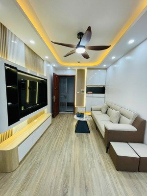 bán căn hộ chung cư toà - vp5 - bán đảo linh đàm sổ đỏ chính chủ, diện tich: 62m2 - giá 4 tỷ 350