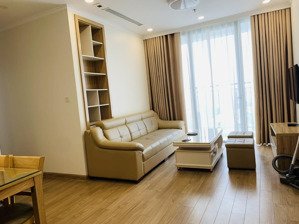 (mới) chuyển nhà cho con đi học tôi cần bán căn 2pn 75m tại vin gardenia giá 6,2 tỷ ban công đn mát