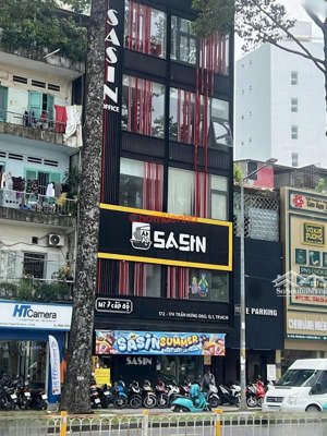 cho thuê tòa nhà , vị trí đẹp, mặt tiền đường trần hưng đạo, quận 1.