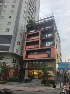 nhà nguyên căn mặt tiền đường nguyễn siêu phường bến nghé quận 1