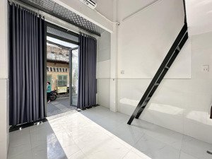 cho thuê kiot full nội thất có thể vừa ở vừa kinh doanh ngay chợ thạch đà phạm văn chiêu