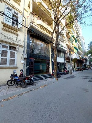 bán nhà mặt phố tại đường nguyễn công hoan dt: 75m2, giá: 35 tỷ. tây hồ