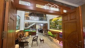 nhà đẹp 5 tầng ô tô ngủ trong nhà đường thạnh lộc 37, q12 ngang 5m- hơn 6tỷ