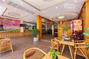 đi định cư cần bán khách sạn mặt tiền trục chính phường 2 vũng tàu (gần biển bãi sau giá tốt)