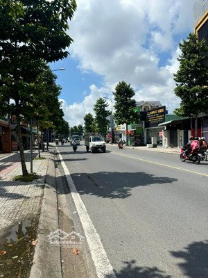 mặt tiền lê thị hà - dt: 24x79 - khu trung tâm của mọi hướng nhìn - nhỉnh: 60 triệu/1m2