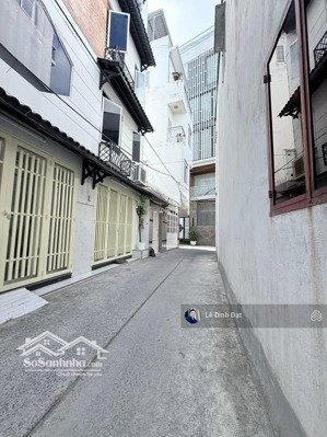 cực phẩm - ngã bảy lý thái tổ, 40m2, 3 tầng, hẻm 1 sẹc, sát mặt tiền, vuông vức, 6. tỷ.