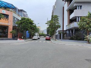 lô góc đẳng cấp tuyến 2 icc quán mau, 3 tầng, 284m2 - vị trí cực đỉnh
