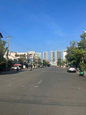 bán nhà mặt tiền đường 30m - 4x27m khu cư xá ngân hàng kế lâm văn bền - quận 7