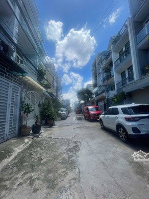 cho thuê nhà riêng phường 15, tân bình, đường phan huy ích