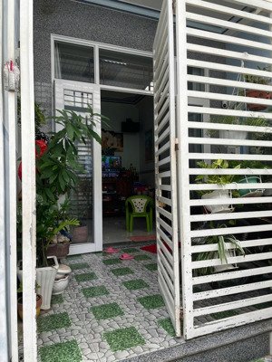 bán nhà 1 trệt 1 lầu hẻm lê hồng phong gần siêu thị coopmart. dt 52,4m2, giá 3 tỷ