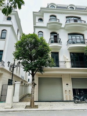 chính chủ cắt lỗ căn sao biển xẻ khe 84m2 giá rẻ