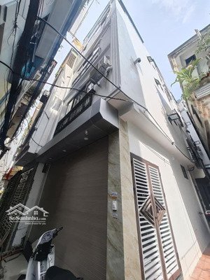 bán gấp nhà bạch đằng: 8,19 tỷ, sổ đỏ 51m2, 4 tầng, lô góc, ngõ thông, gần phố - không qh