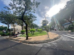 ngộp ngân hàng bán gấp lô đất giá 25 tỷ - 10x20m kdc trung sơn view công viên gần quận 7