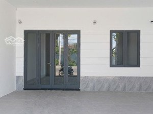 cho thuê nhà mới xây tại phạm văn đồng dt 138m2 , 2pn , giá 12tr/th