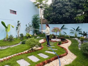 giảm giá 500 triệu - muốn bán gấp căn nhà đường ô tô - giá cực tốt