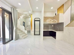 nhà hẻm sát mặt tiền quang trung, 4 phòng ngủ giá nhỏ