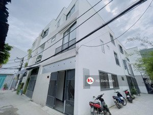 bán nhà đẹp 3 tầng, 2 mặt kiệt, gần biển, thanh khê