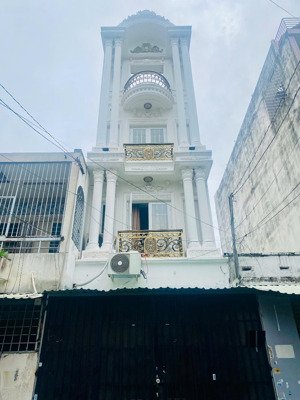 nhà hẻm 8m thông p. tân sơn nhì, dt: 4x15m, 3 lầu. ngay công viên, cách aeon 500m. giá: 9.6 tỷ tl