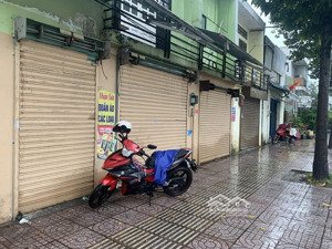 nhà mặt tiền kinh doanh đường phạm văn đồng, linh tây, 10 triệu/tháng, trệt lầu dtsd 56m2