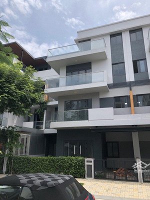 bán biệt 106m2 tại đường 1b, phong phú, bình chánh, hcm, giá tốt chỉ với 16,5 tỷ