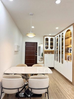 bán cc sky garden 3, phạm văn nghị, 5,75 tỷ, 72m2, siêu hot giá ưu đãi