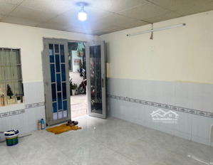 chính chủ cho thuê nhà 21m2, đầy đủ nội thất, khu yên tĩnh, gần chợ phú xuân