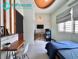 cho thuê phòng cửa sổ thoáng full nội thất ngay khu sân bay - gần công viên gia định