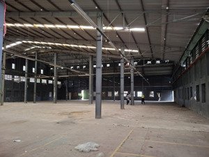 cho thuê kho, nhà xưởng 1600m2 tại đường phạm văn đồng, linh tây, thủ đức, 80 nghìn / m2