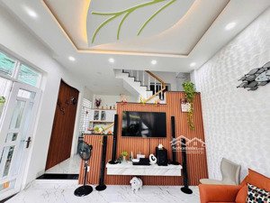 bán nhà 3 tầng full nội thất gần biển ngang đẹp giá rẻ