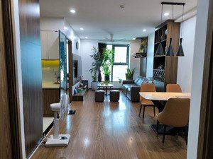 chính chủ cần cho thuê căn góc 3 ngủ, tòa eco green nguyễn xiển