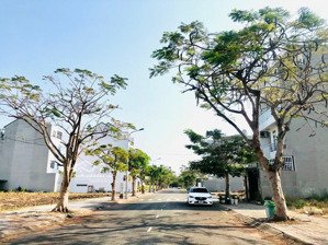 bán đất nền dự án topia khang điền, giá 55tr/m2 vị trí đẹp lh 
