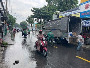 bán nhà mặt tiền cc giá hẻm 10.2tỷ đường lê đức thọ, p13, dt 4.1x22m, 3tấm như hình, vị trí đắc địa