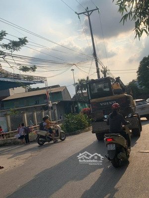 đất đẹp thế này, thần tài cũng muốn cọc!