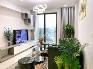 cần cho thuê cc bàu cát ii đường hồng lạc q. tb. dt 55m2 2p 1wc. giá chỉ 7,5 tr. lh 