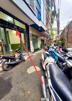 chính chủ cho thuê mặt bằng lê thánh tôn,lối đi riêng-50 m2- 