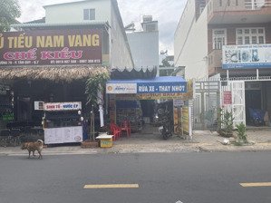 đất trống 4,3x19,5m đường 79 phường tân quy q7. giá tốt dt