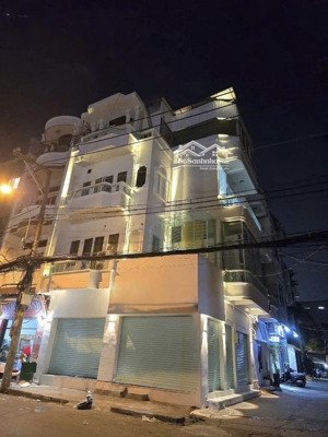 cho thuê nhà góc 2mt 8x15 siêu đẹp trung tâm quận 10 đường hoàng dư khương