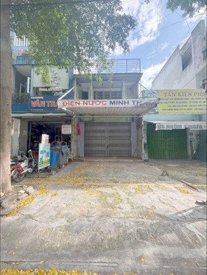 bán nhà mt kinh doanh vị trí đẹp đường 15 m kinh dương vương