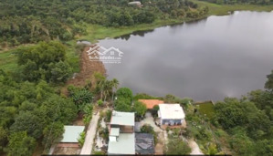 bán nhà vườn view triệu đô ngay hồ p. hắc dịch phú mỹ, dt: 50x30m giá 11 tỷ full cây cảnh vườn