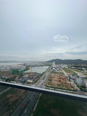 chính chủ cần bán căn studio view biển giá rẻ nhất thị trường. liên hệ tư vấn 