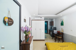 68 nguyễn khuyến, studio full đồ, gần hồ, ga văn quán, hồ gươm plaza, có ban công thoáng, tiện nghi