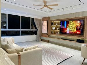 cho thuê gấp cao cấp green valley, tôn dật tiên phú mỹ hưng. diện tích 120m2, 3pn, full nt mới 100%