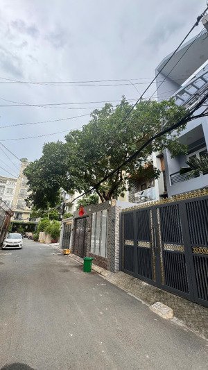 chính chủ bán nhà đẹp cư xá tự do khu biệt lập giữa lòng q.tb , 5 x 22 cn đủ