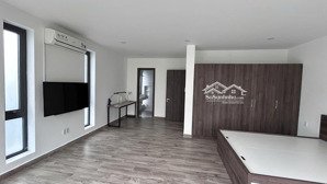 cần cho thuê căn nhà đẹp 192m 