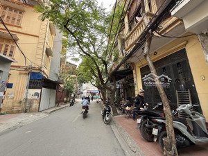bán nhà mặt phố cù chính lan,nhỉnh 11 tỷ - kinh doanh bất chấp-mp giao nguyễn ngọc nại